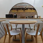 Apartment Luminarium *