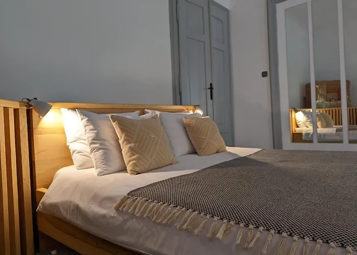 Apartment Luminarium *